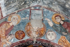 Christ Emmanuel, personnification du soleil et de la lune, Abraham et Isaac, Moïse  (Eglise Mâr Tâdros saint Théodore, Behdidât , Liban)